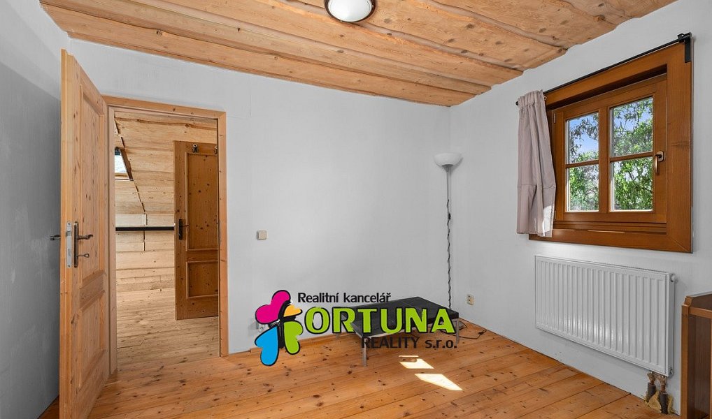 Prodej domu 115 m² s pozemkem 2 247 m², Vacov – náhled fotky 11