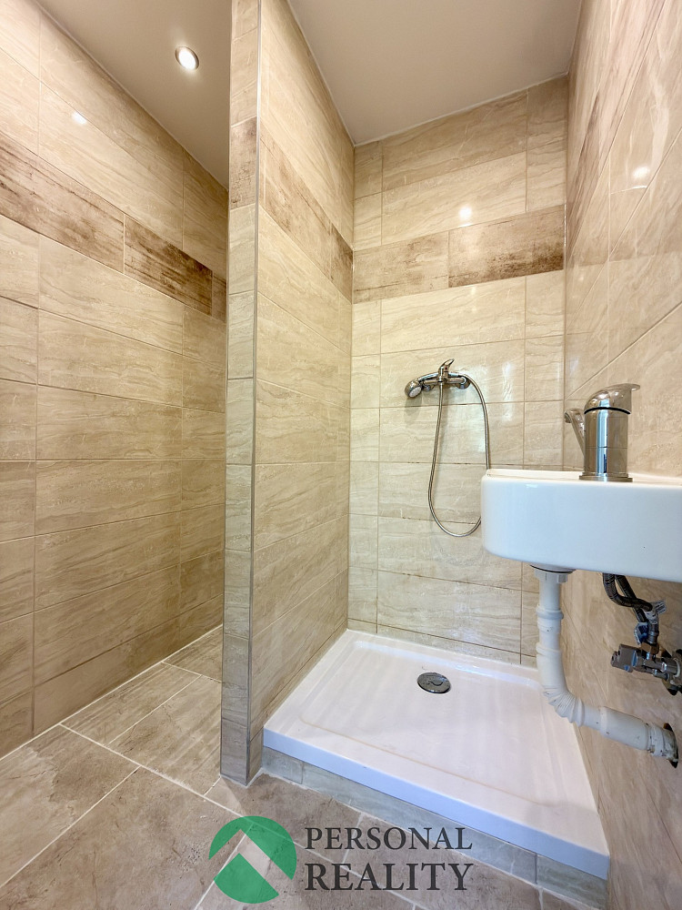 Pronájem bytu 3+1 75 m² — photo 2