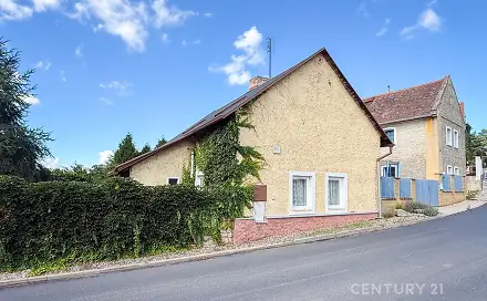 Prodej chaty/chalupy 95 m² s pozemkem 95 m², Zbrašín, okres Louny