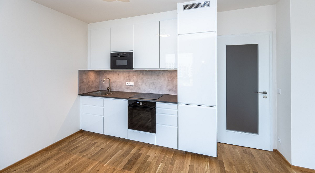 Pronájem bytu 2+kk 51 m² — photo 3