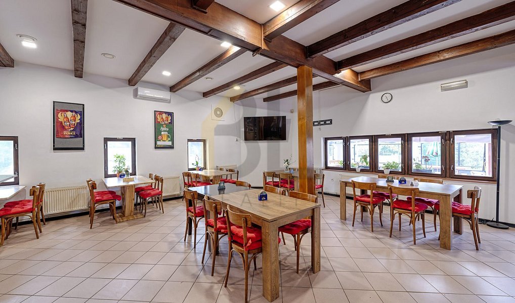 Prodej restaurace 299 m², Hodonín – náhled fotky 2