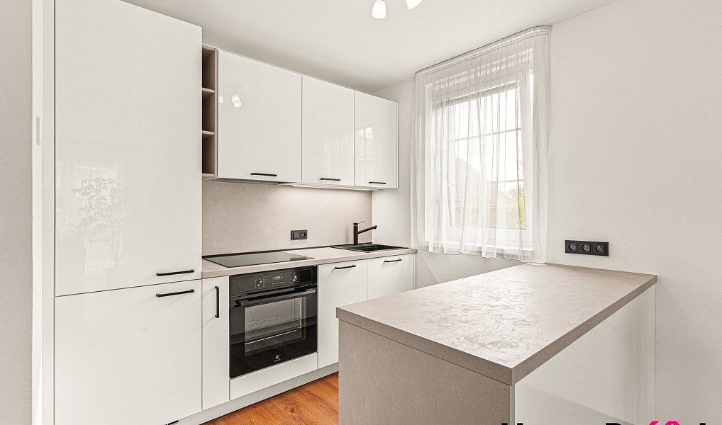 Prodej domu 187 m² s pozemkem 422 m², Praha – náhled fotky 16