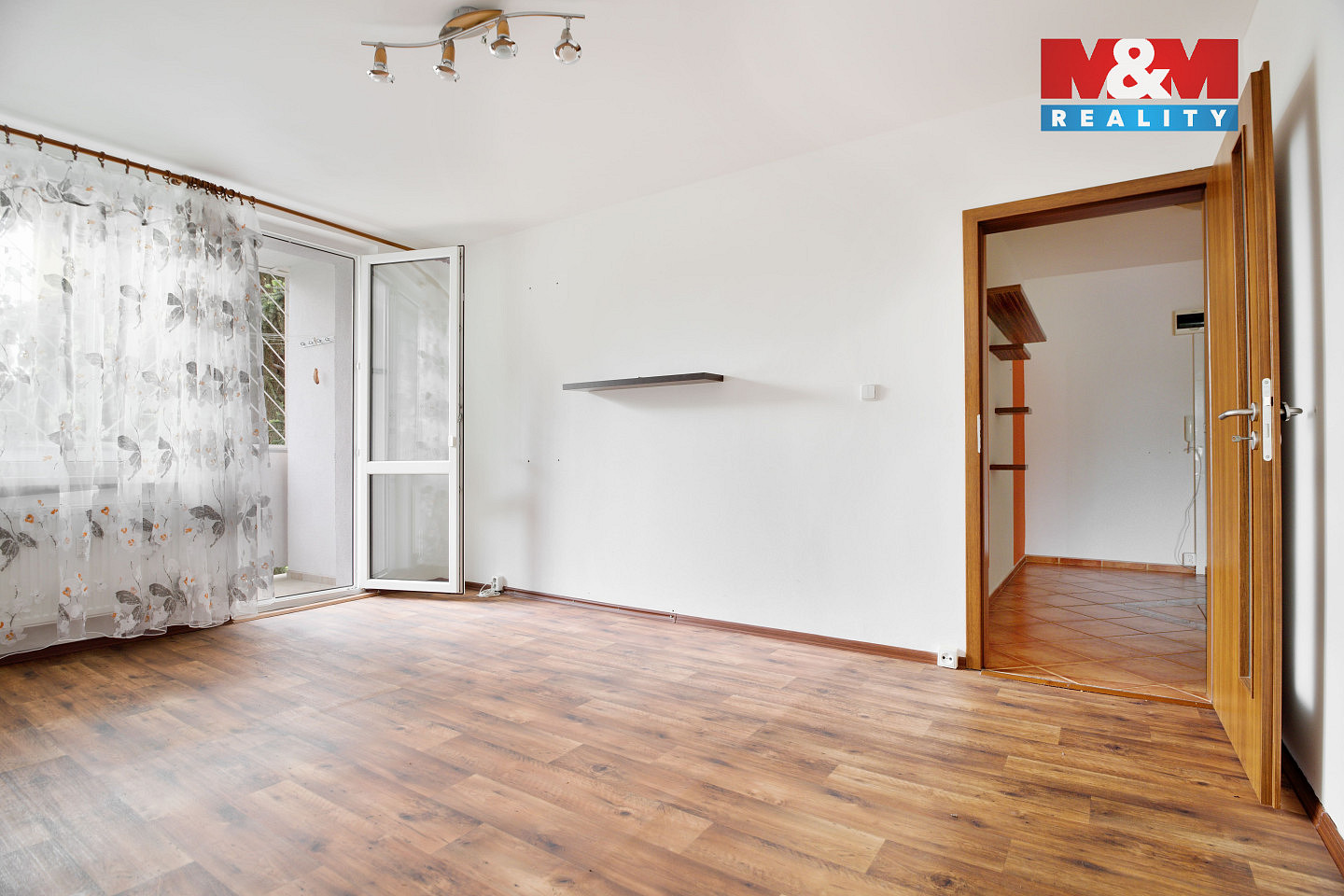 Prodej bytu 3+1 60 m² — photo 2