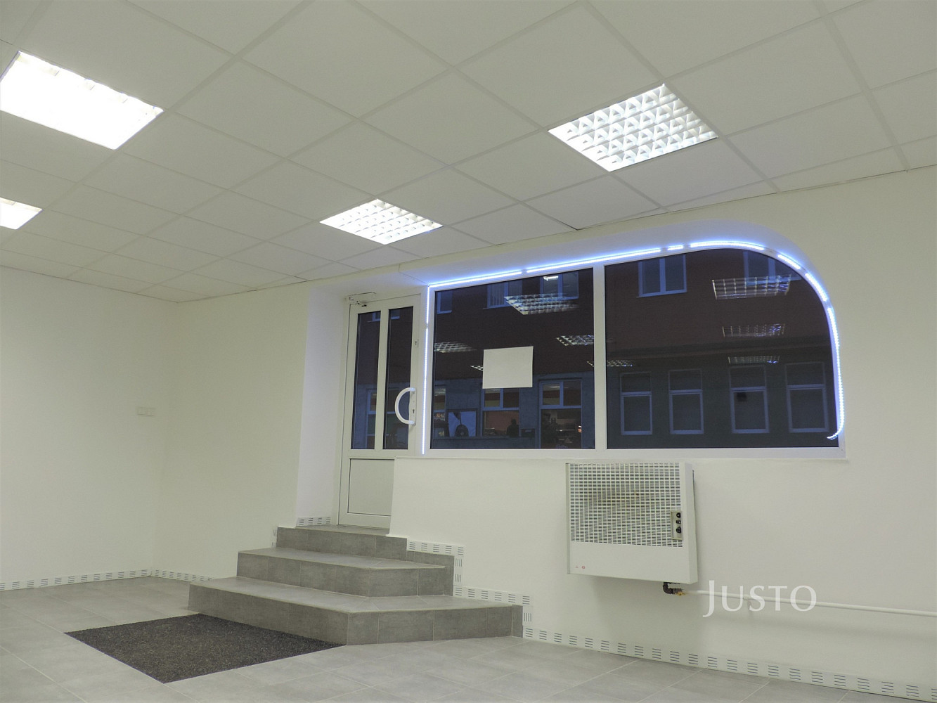 Pronájem obchodních prostor 56 m² – fotografie 5