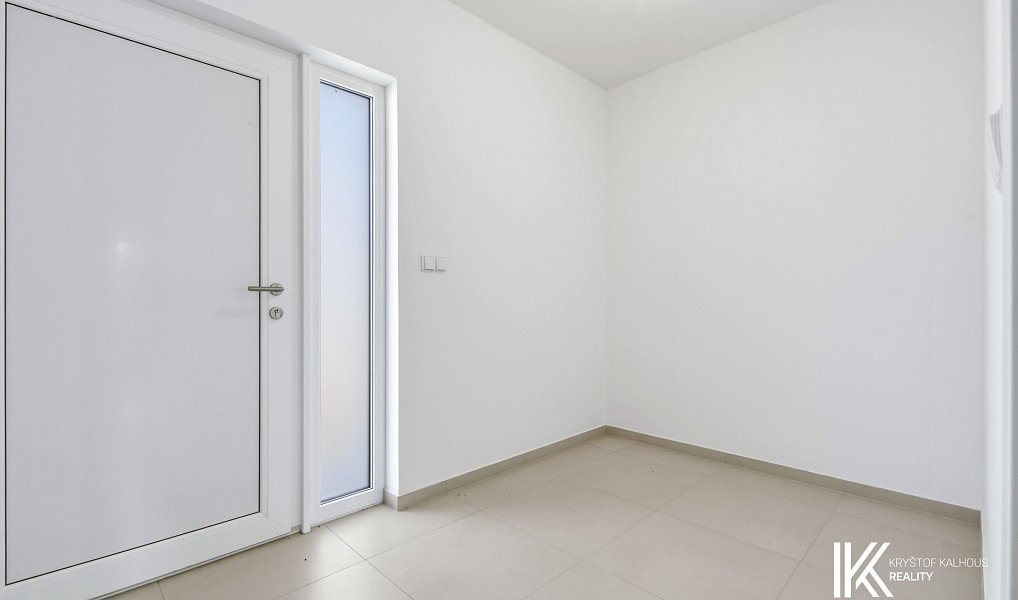 Prodej domu 105 m² s pozemkem 482 m², Pardubice – náhled fotky 28