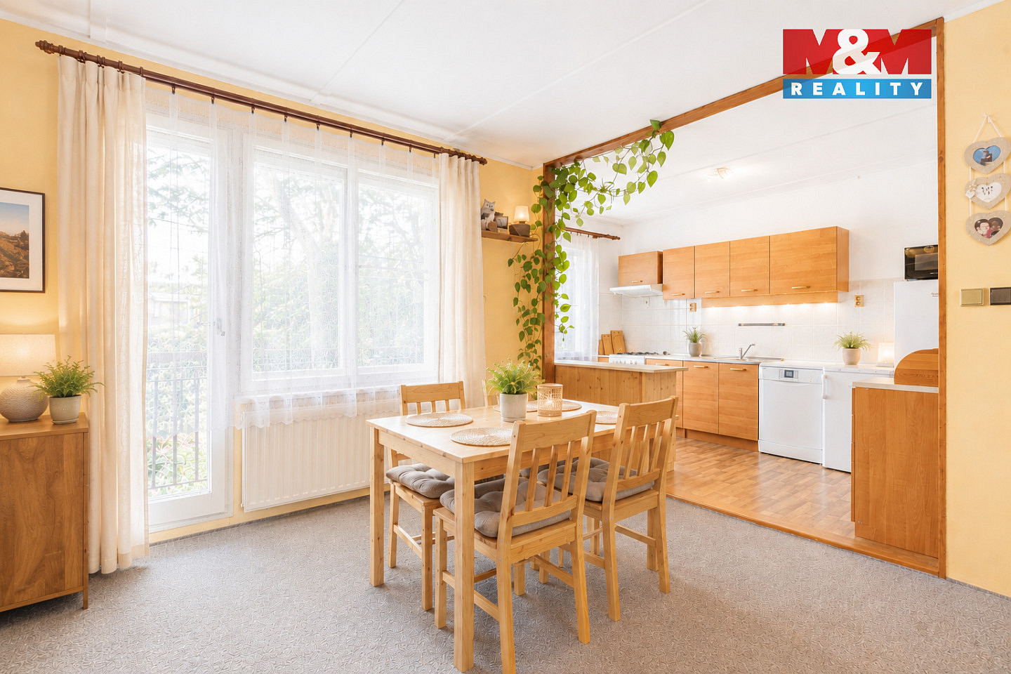 Prodej domu 210 m² s pozemkem 907 m² – fotografie 4