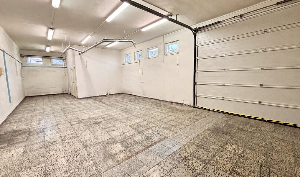 Prodej komerčního objektu (jiného typu) 244 m², Šternberk – náhled fotky 10