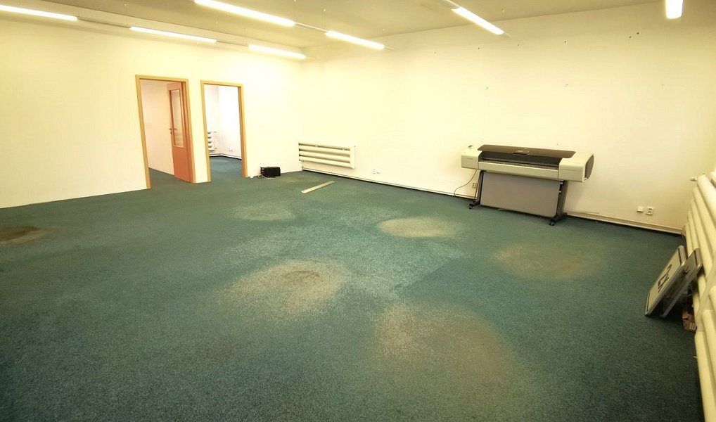Pronájem kanceláře 320 m², Jihlava – náhled fotky 8