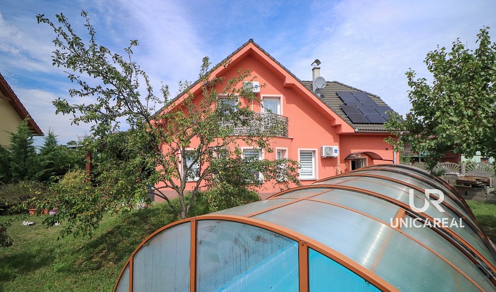 Prodej domu 233 m² s pozemkem 651 m², Božice – náhled fotky 27