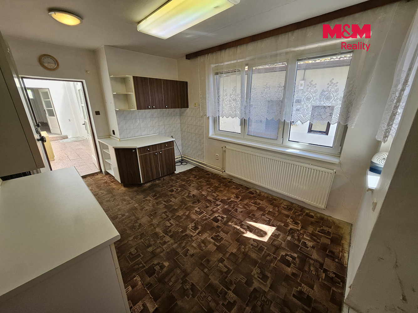 Prodej domu 200 m² s pozemkem 723 m² — photo 2