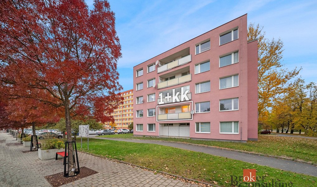 Prodej bytu 1+kk 26 m², Kladno – náhled fotky 3