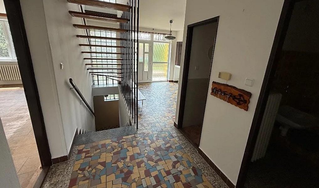 Prodej domu 180 m² s pozemkem 495 m², Rašovice – náhled fotky 8