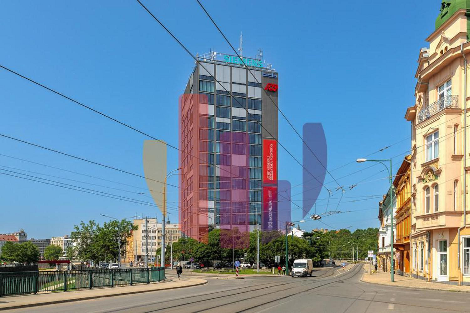 Pronájem obchodních prostor 212 m²