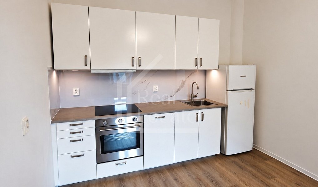 Pronájem bytu 1+1, 36 m², Libeň - Praha 8, Praha