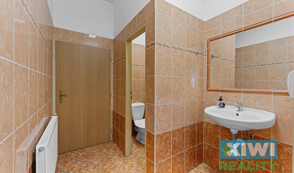 Prodej restaurace 638 m², Petřvald – náhled fotky 10