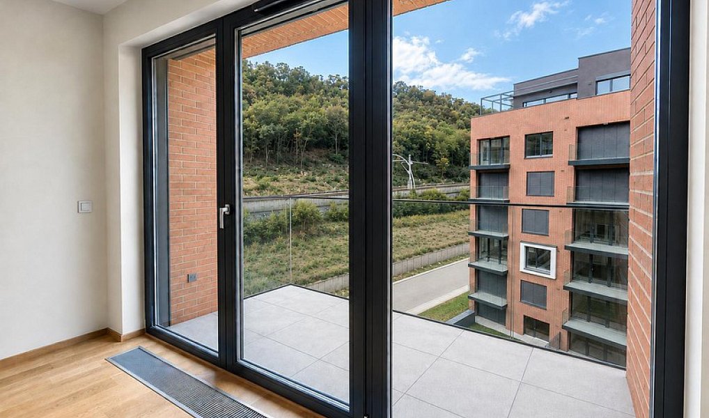 Pronájem bytu 2+kk 55 m², Praha – náhled fotky 2