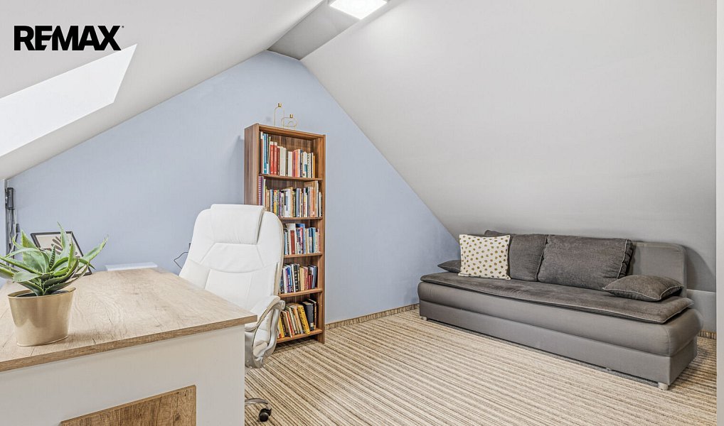 Prodej domu 213 m² s pozemkem 290 m², Pletený Újezd – náhled fotky 11
