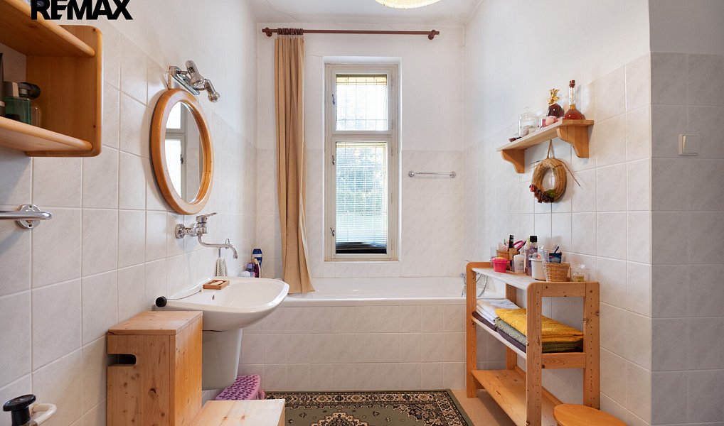 Prodej domu 280 m² s pozemkem 1 160 m², Moravský Beroun – náhled fotky 26