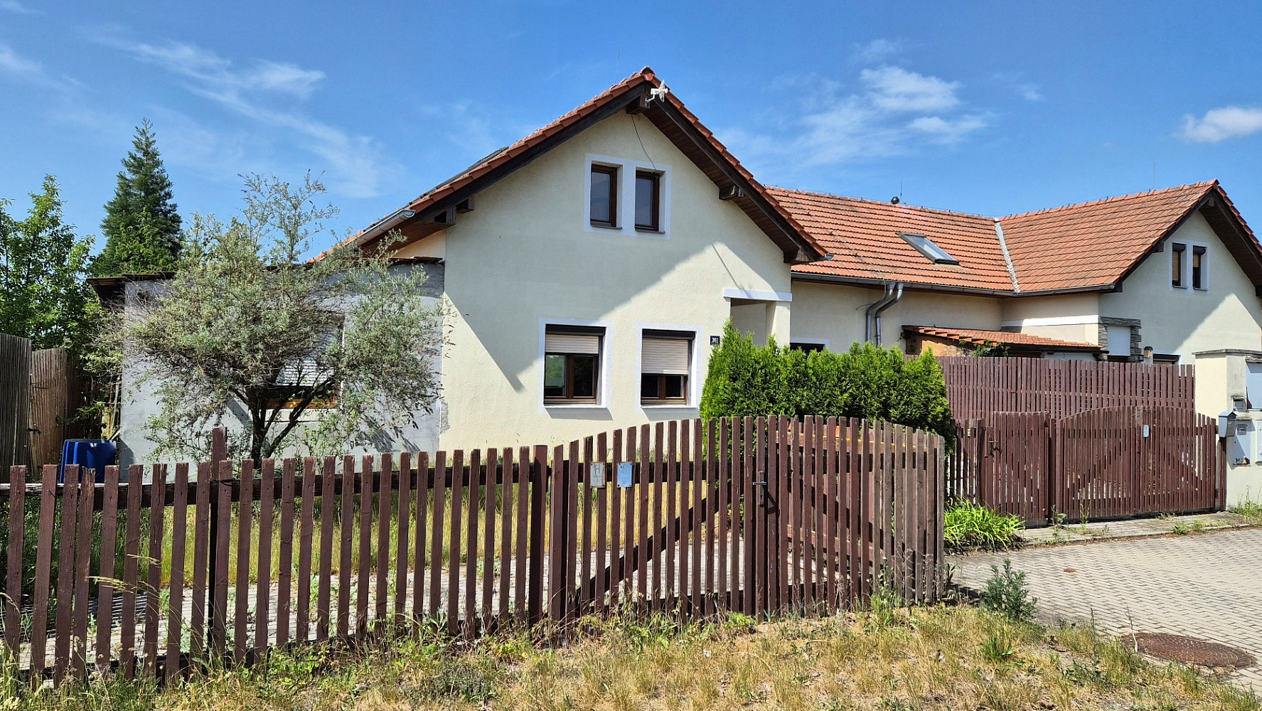 Prodej domu 105 m² s pozemkem 573 m²