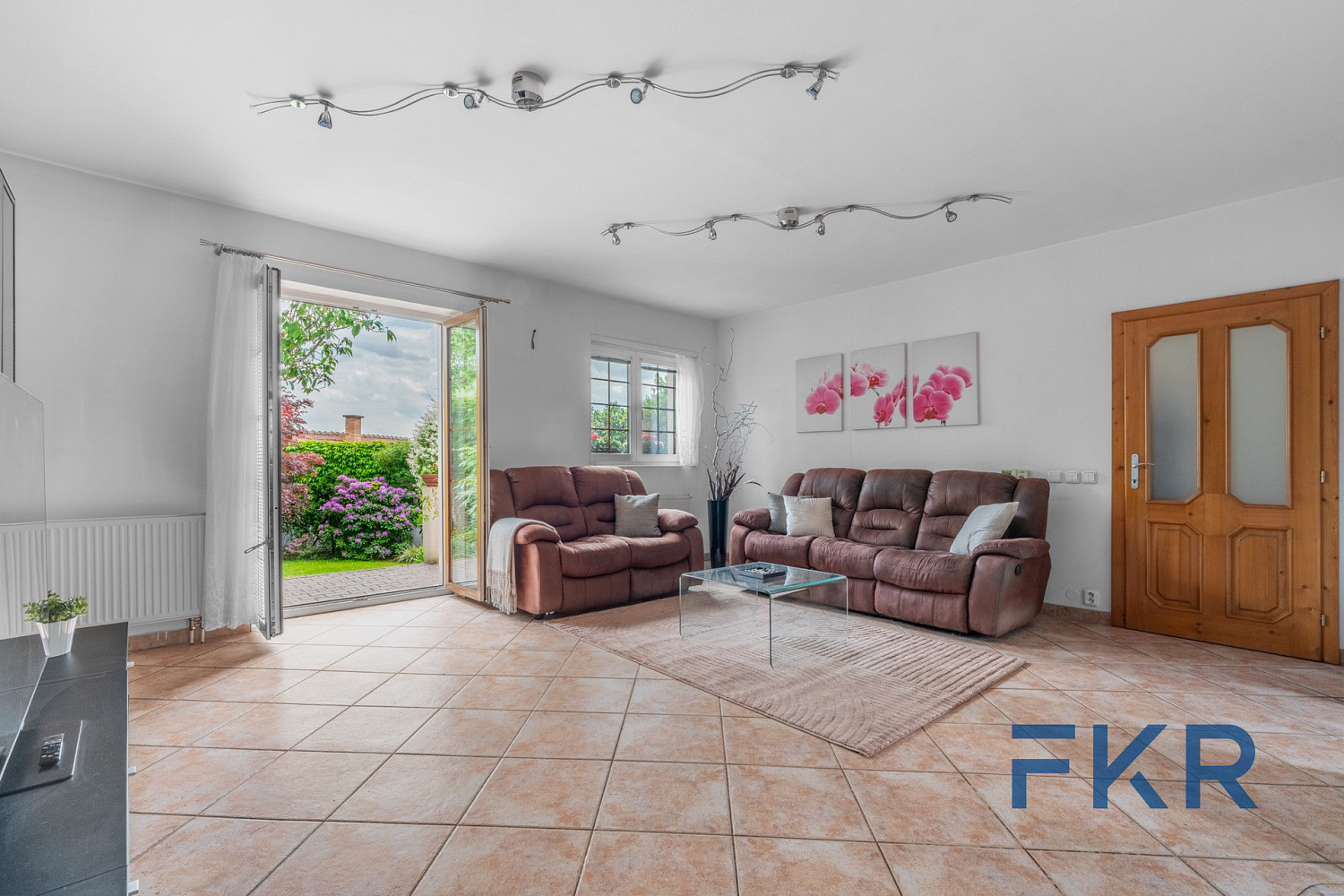 Prodej domu 242 m² s pozemkem 397 m² — photo 4