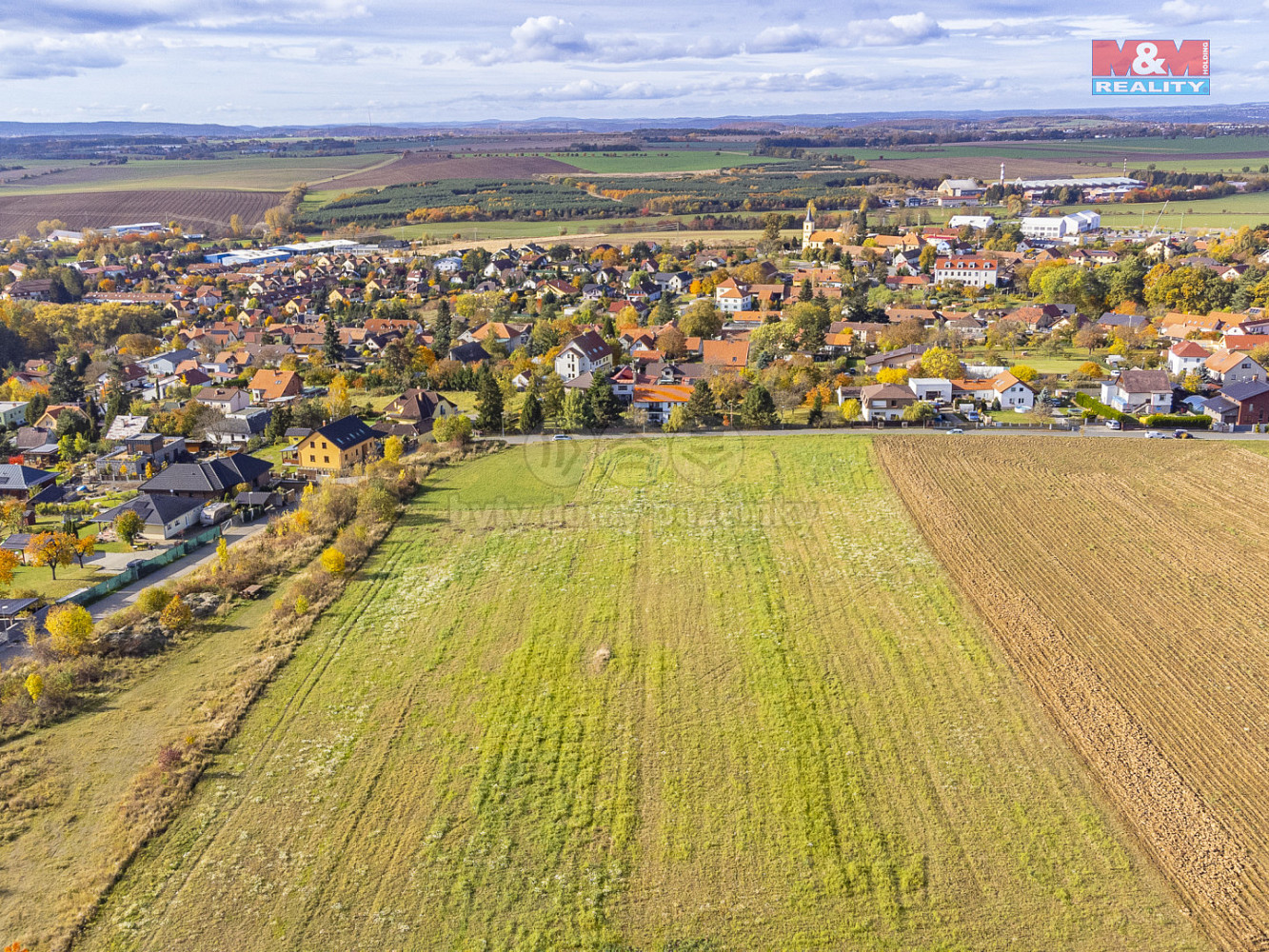 Prodej komerčního pozemku 7 470 m² – pohled 5