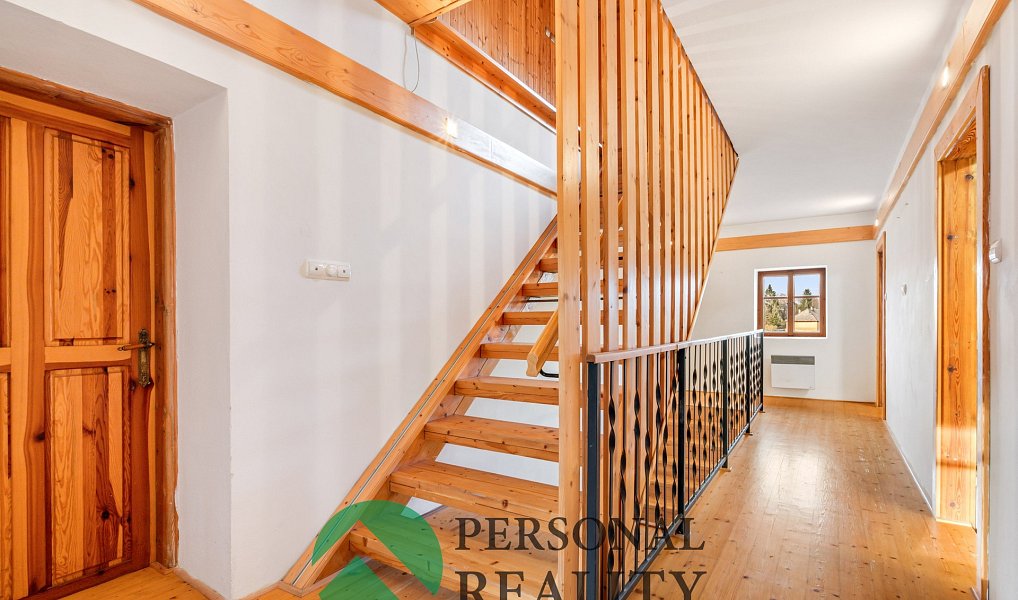 Prodej domu 380 m² s pozemkem 3 118 m², Cvikov – náhled fotky 29
