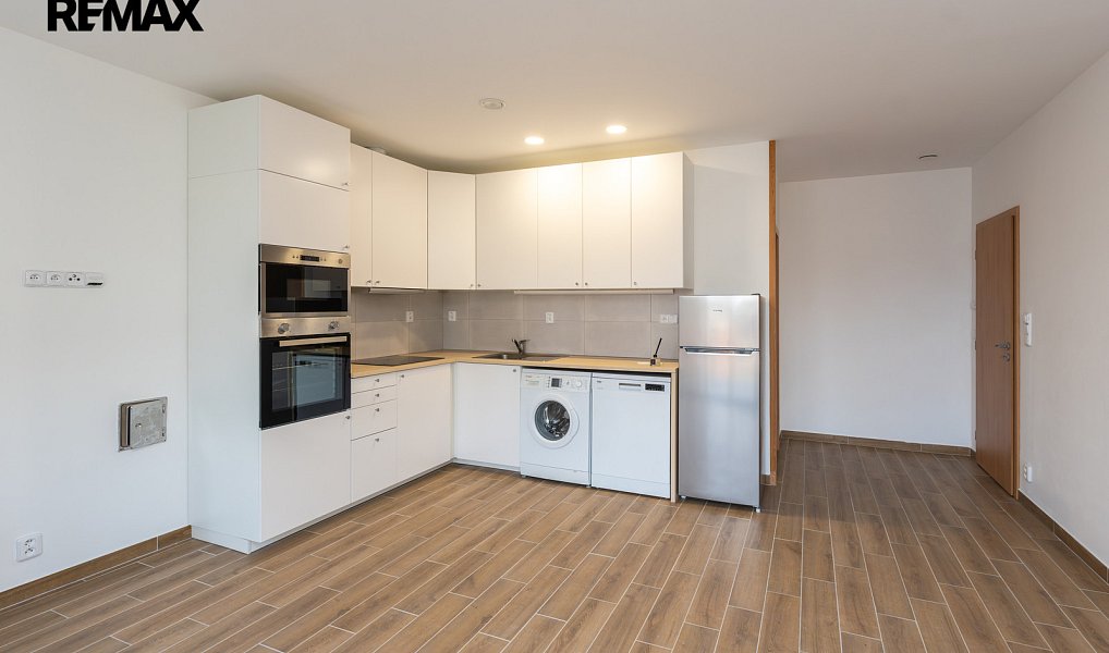 Prodej nájemního domu, činžáku 675 m², Čelákovice – náhled fotky 19