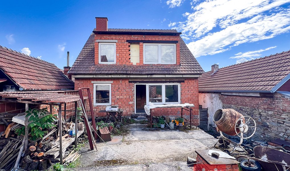 Prodej domu 233 m² s pozemkem 1 320 m², Skalice – náhled fotky 8
