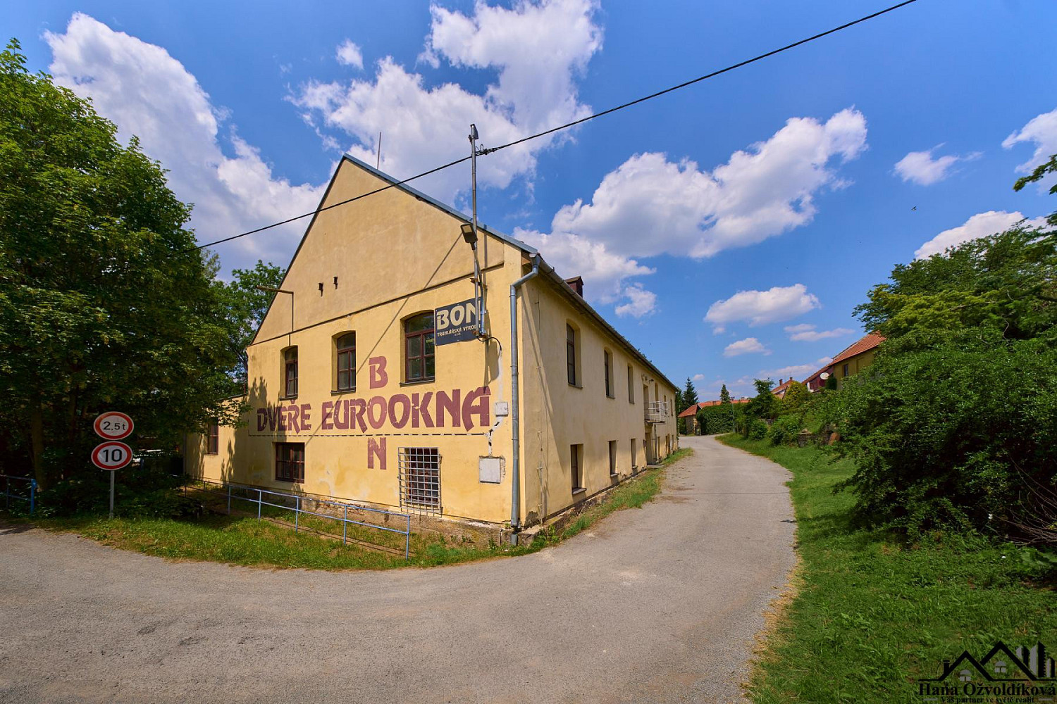 Prodej skladovacích prostor 755 m² – fotografie 2