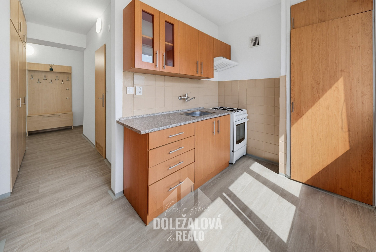 Pronájem bytu 3+1 71 m² — photo 2