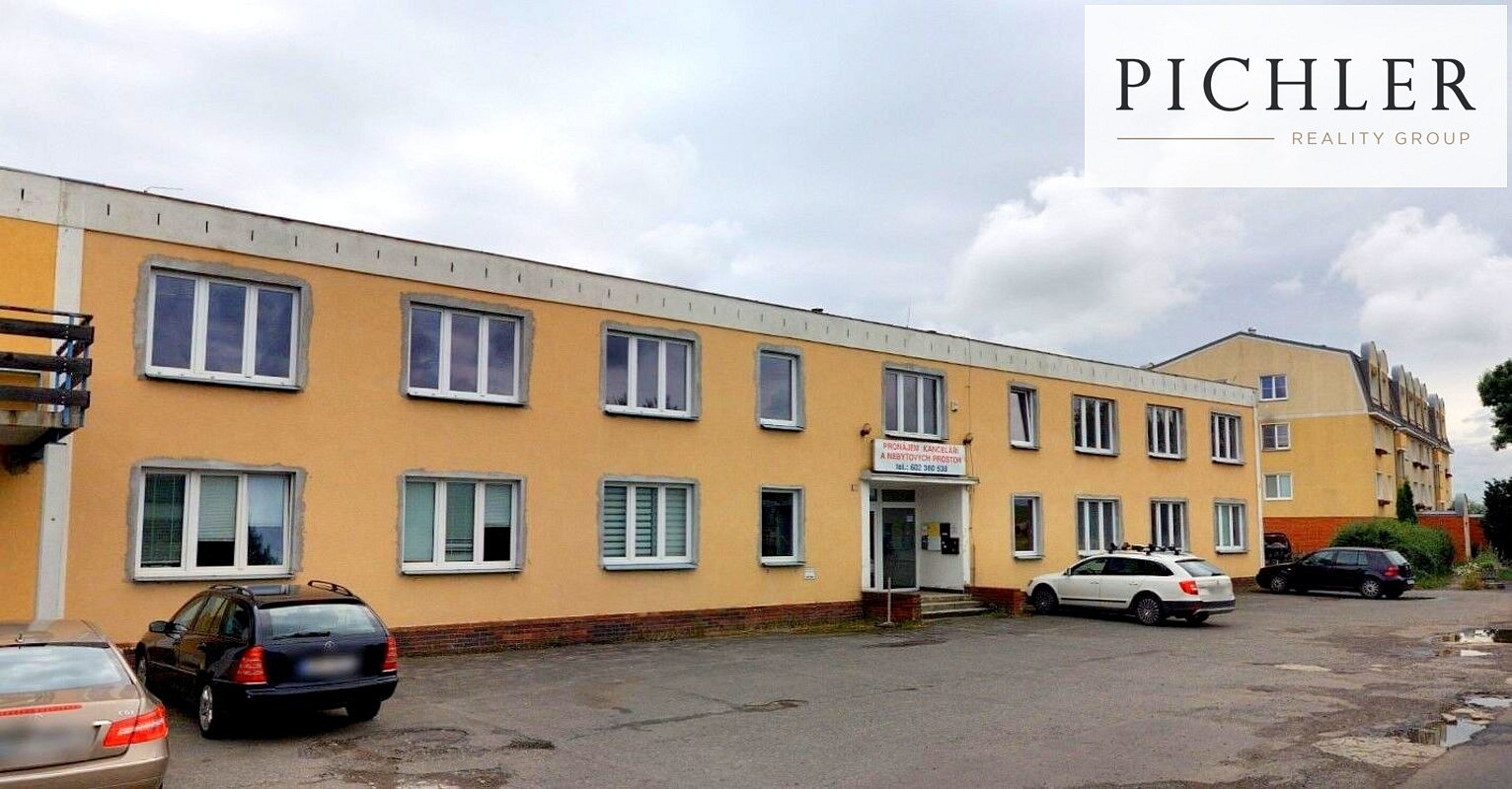 Pronájem kanceláře 768 m²