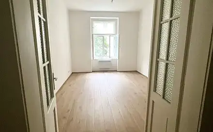 Pronájem bytu 1+1 40 m²