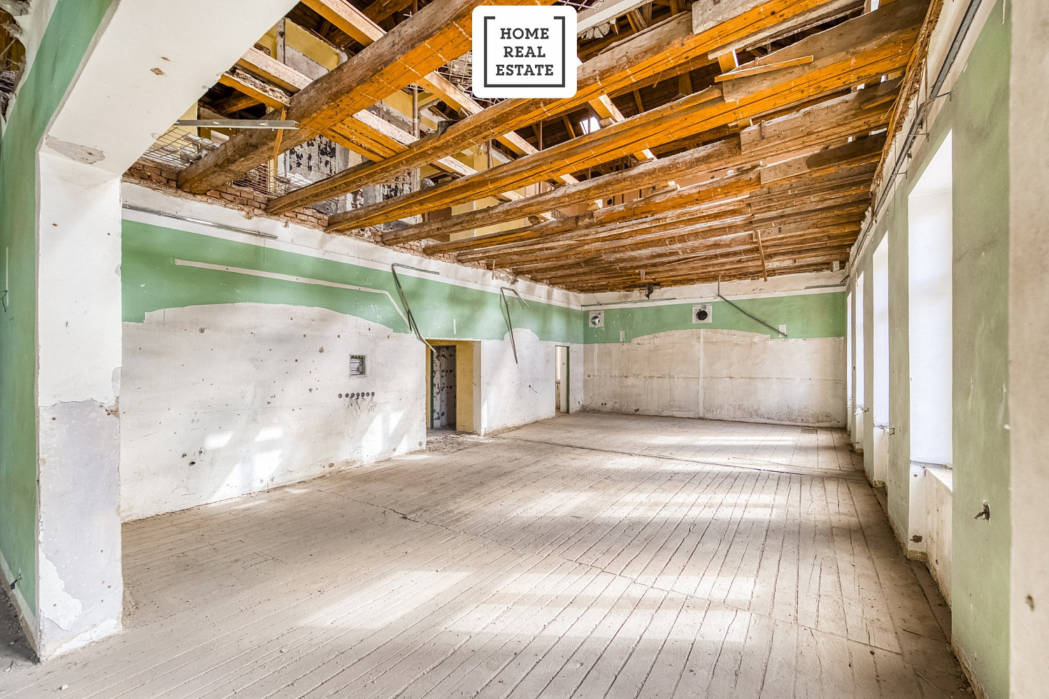 Prodej ubytovacího objektu 1 886 m² — photo 5