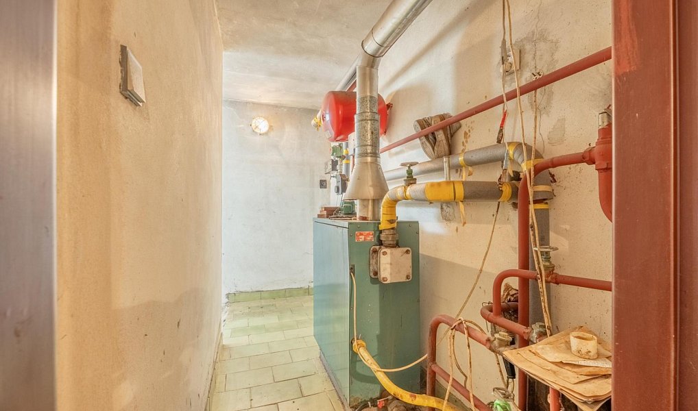 Prodej domu 340 m² s pozemkem 681 m², Plzeň – náhled fotky 31