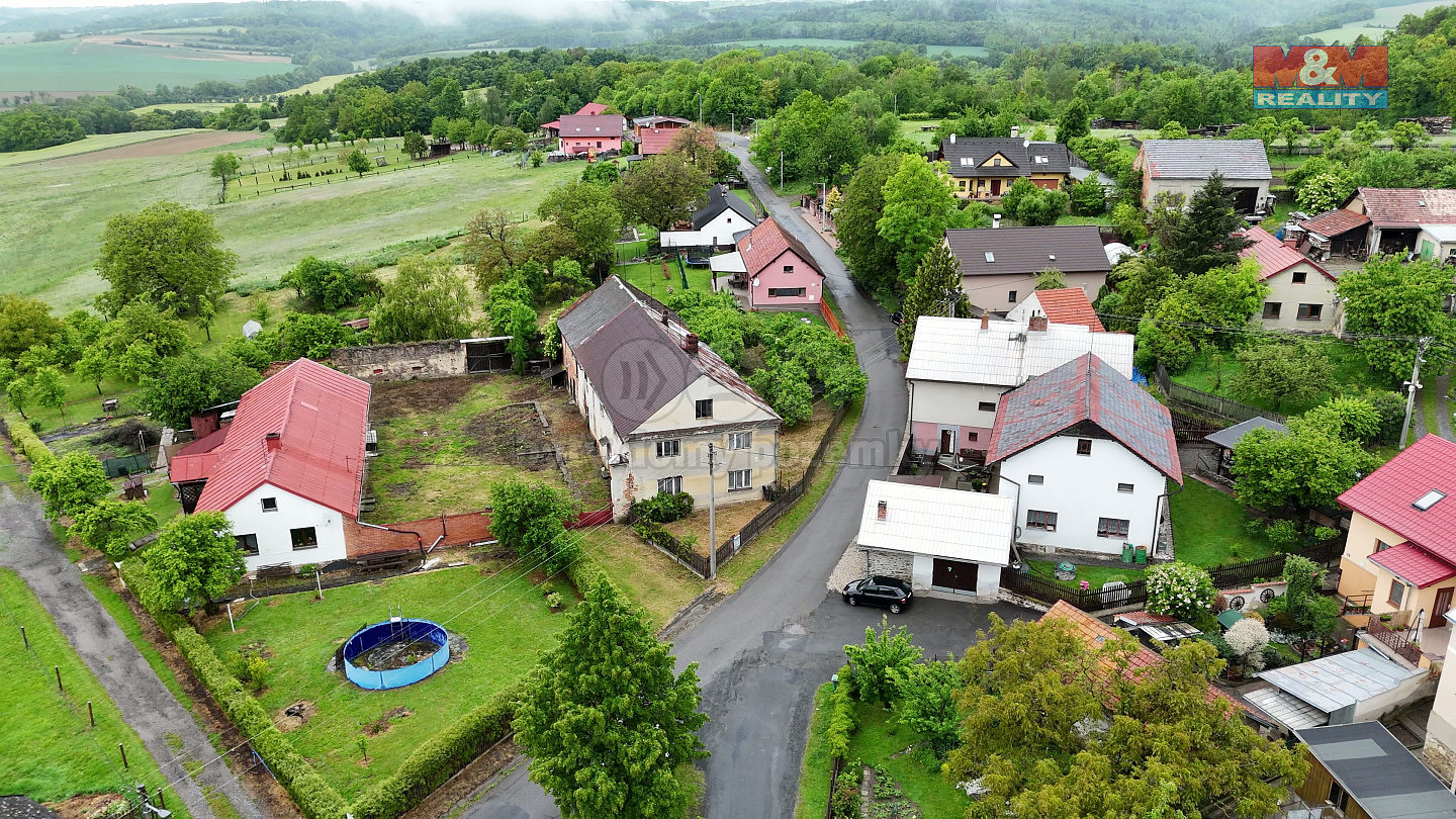 Prodej domu 238 m² s pozemkem 3 800 m² – fotografie 2