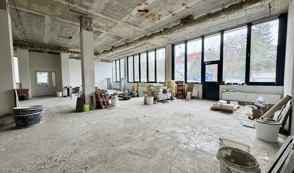 Pronájem obchodních prostor 350 m², Sokolov – náhled fotky 6