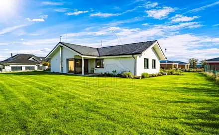 Prodej domu 152 m² s pozemkem 846 m², Krupá, okres Kolín