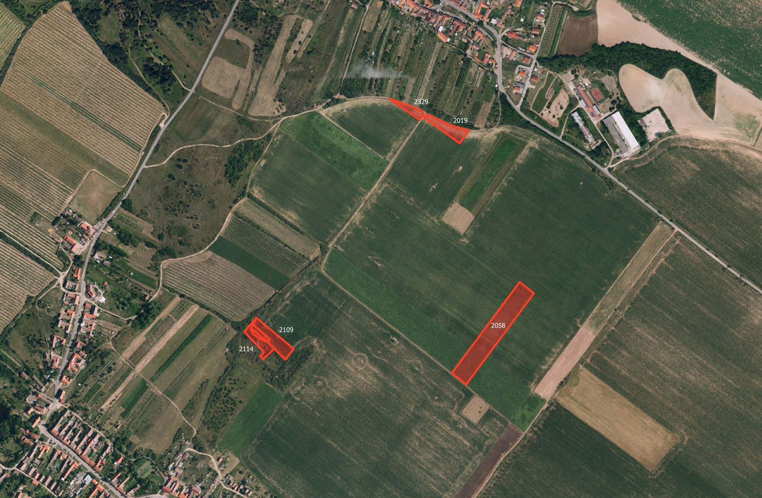Prodej pole 4 096 m²