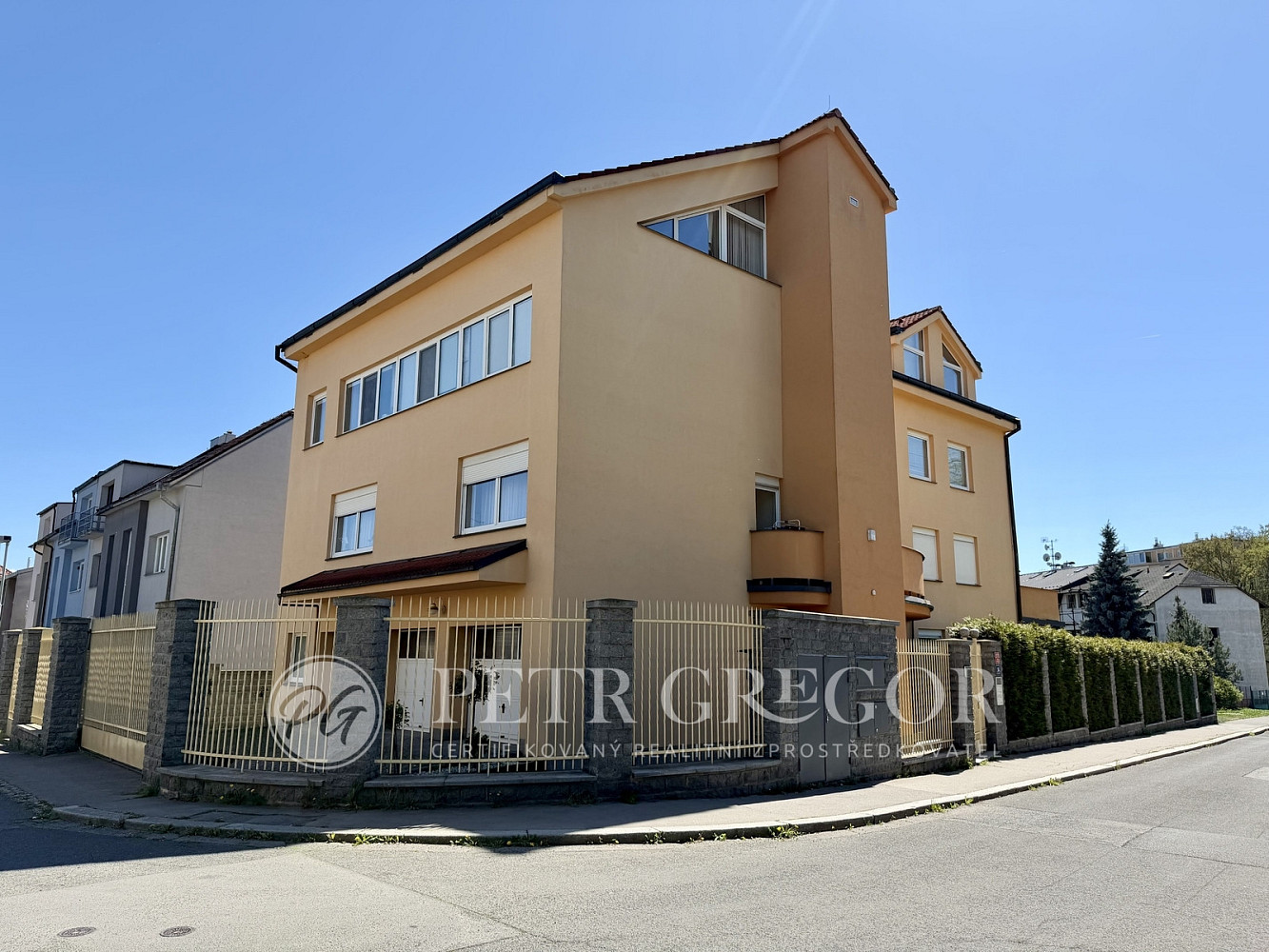 Pronájem kanceláře 109 m²