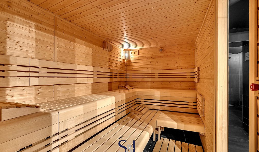 Prodej ubytovacího objektu 1 005 m², Osečná – náhled fotky 34