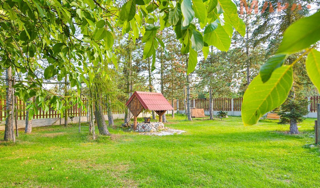Prodej domu 154 m² s pozemkem 1 916 m², Žiželice – náhled fotky 23
