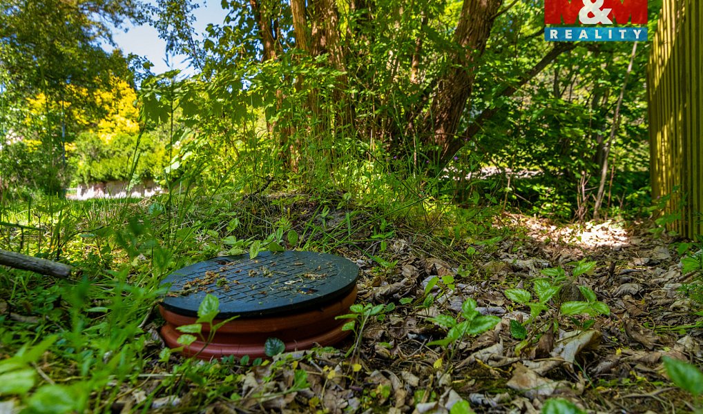 Prodej stavebního pozemku 1 574 m², Růžová – náhled fotky 6
