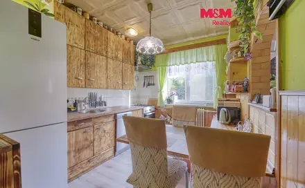 Prodej bytu 3+1 71 m², Spálené Poříčí - Těnovice, okres Plzeň-jih
