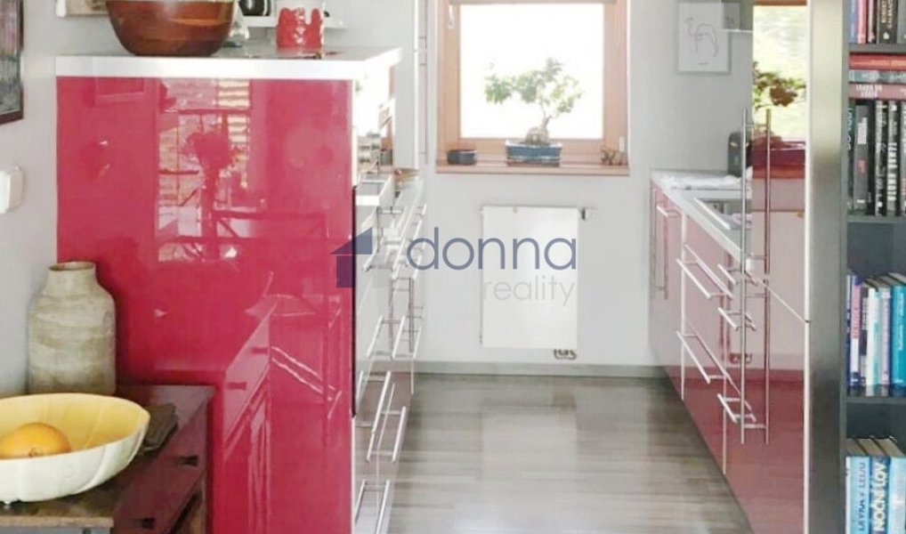 Pronájem bytu 2+kk 70 m², Praha – náhled fotky 3