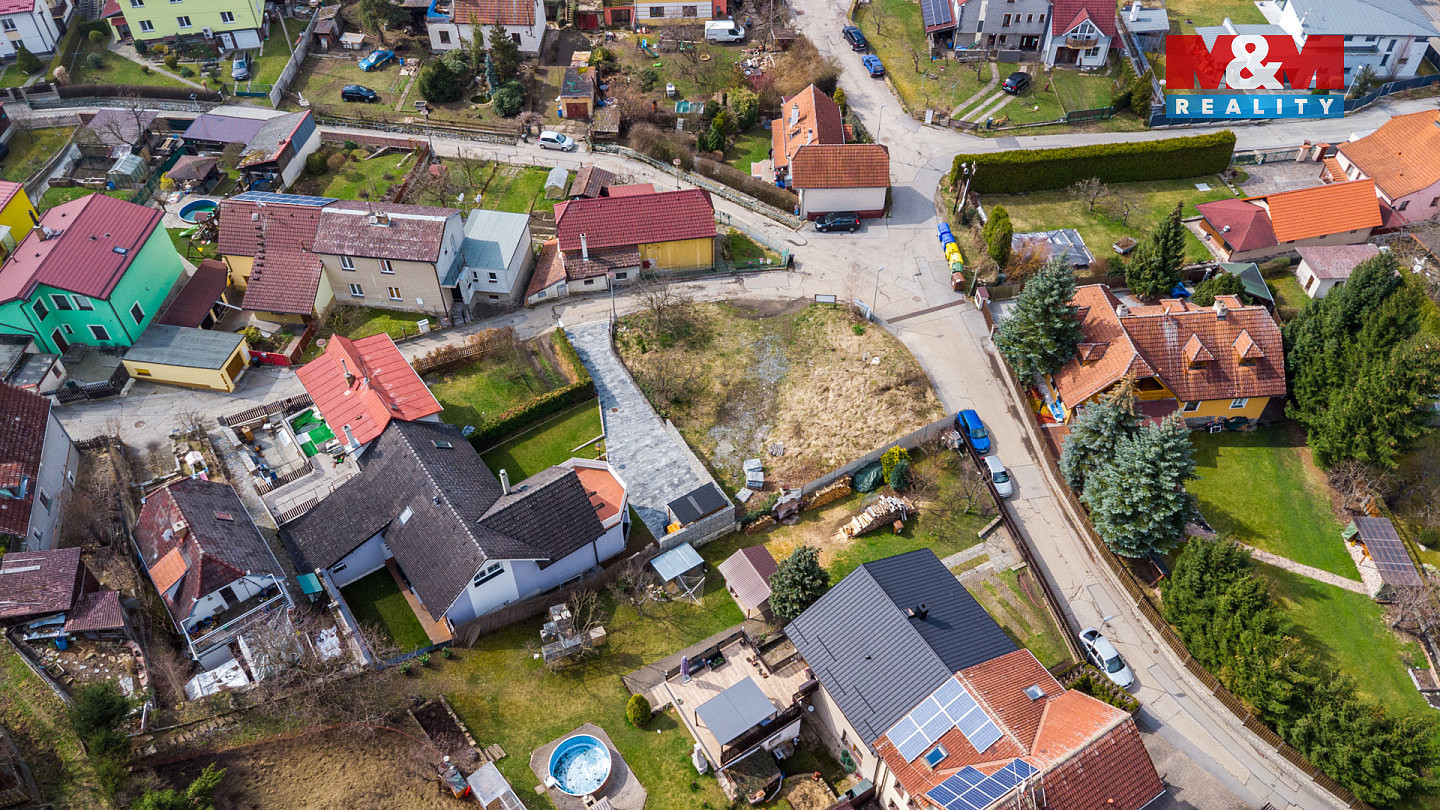 Prodej stavebního pozemku 495 m² – pohled 6