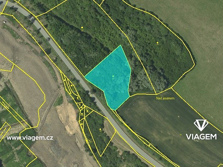 Zahrada 4 232 m², Podíl 49 % o výměře 2 069 m² – pohled 3