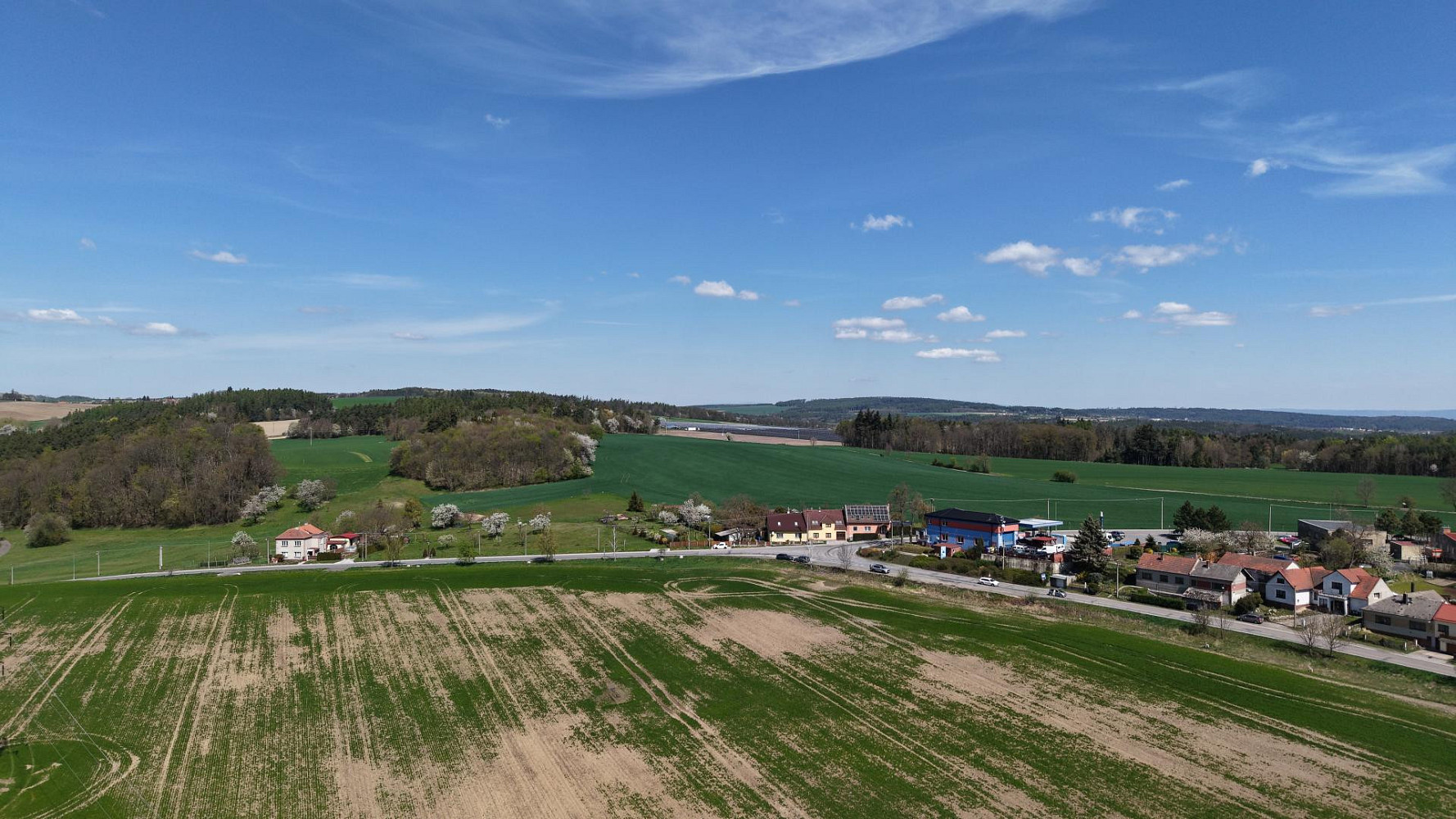 Prodej stavebního pozemku 3 021 m²