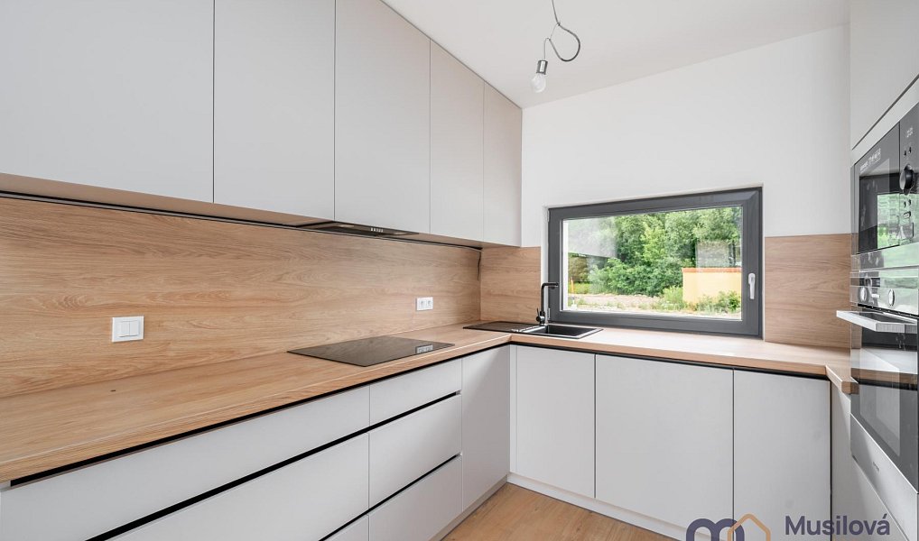 Prodej domu 92 m² s pozemkem 186 m², Újezdeček – náhled fotky 28