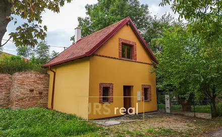 Novostavba vinného sklepa 84 m2 s ubytováním, Hrušovany nad Jevišovkou, Hrušovany nad Jevišovkou, okres Znojmo