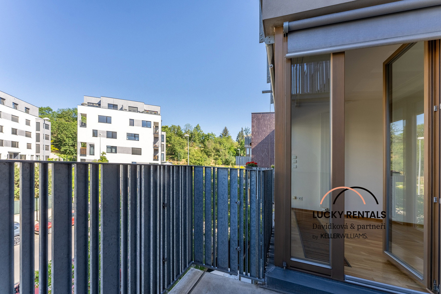 Pronájem bytu 3+kk 76 m² — photo 3